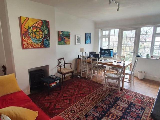 Room for rent in City Centre, Feckenham