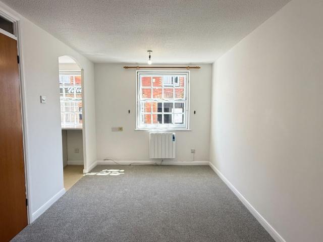 Apartment for rent in Firepool, Rumwell