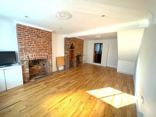 House for rent in Moreton Hall, Chedburgh