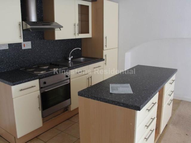 Apartment for rent in Plasnewydd, Falcon Lodge