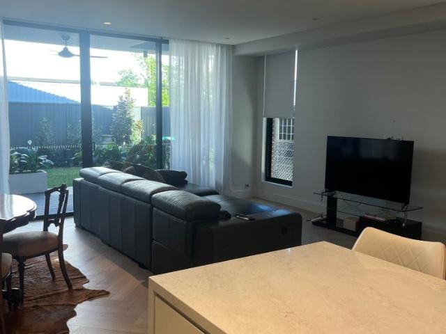 Room for rent in Eastlakes, Sydney
