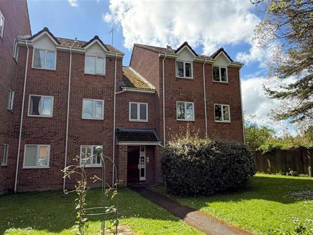 Apartment for rent in Helford, Hampshire