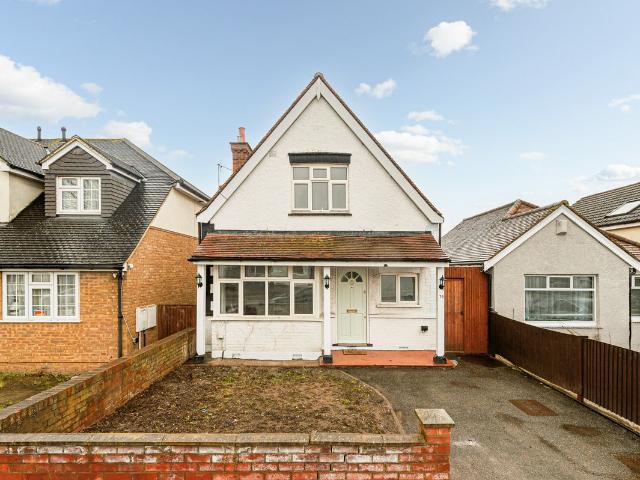 House for rent in London Borough of Ealing, Greenford