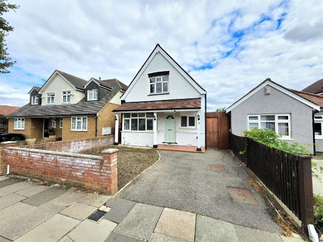 House for rent in London Borough of Ealing, Greenford