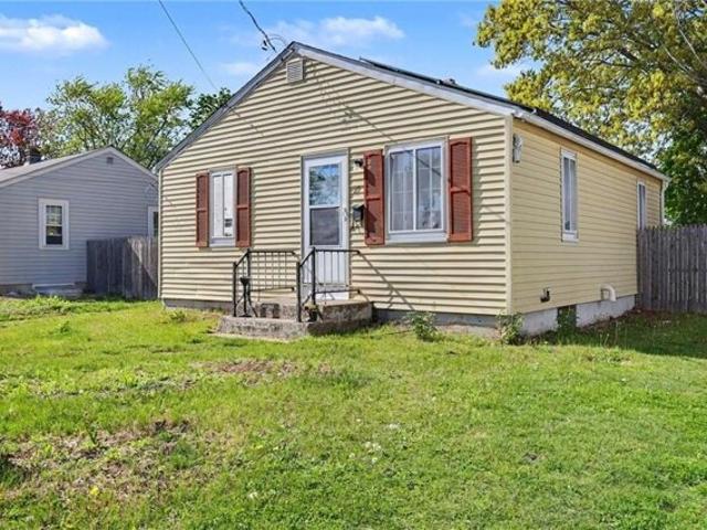 House for sale in Warwick, Rhode Island
