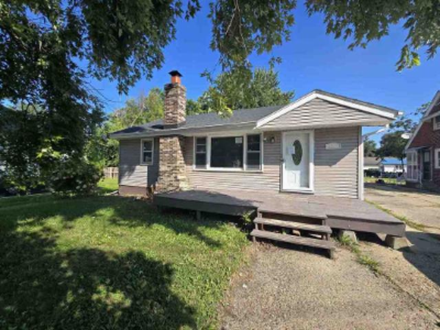 House for sale in Accent, Des Moines
