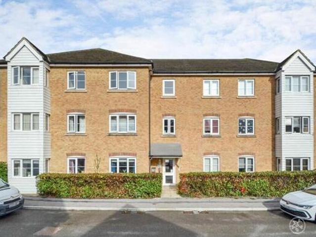 House for sale in Oad Street, Kent