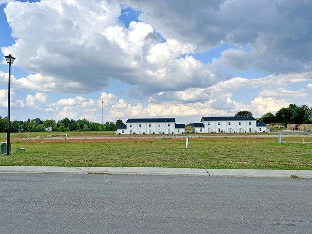 Land for sale in Simpson, Kentucky