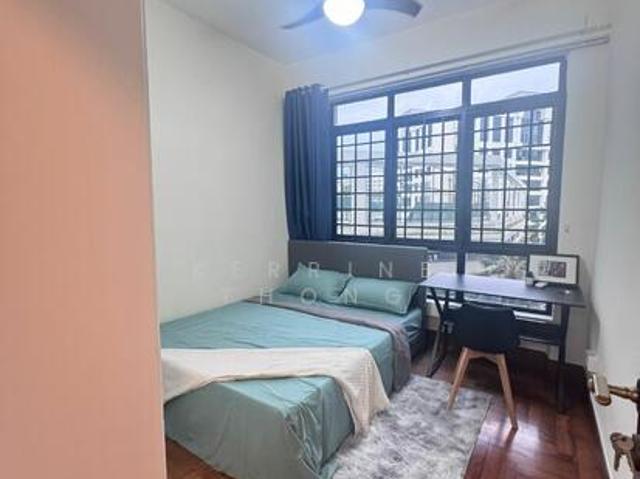Apartment for rent in Simei, Singapore