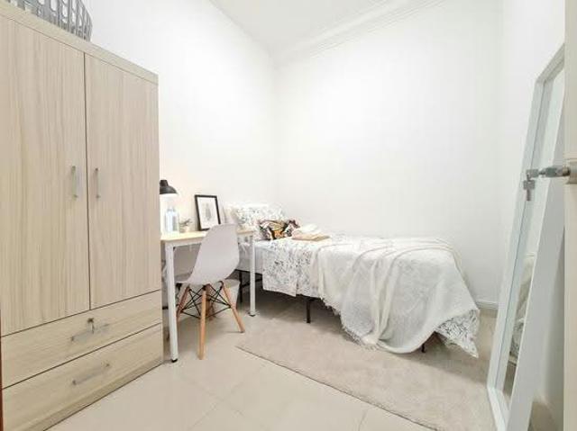 Apartment for rent in Simei, Singapore
