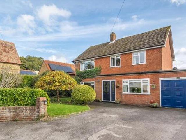House for sale in Sandwich, Ash