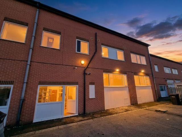 Apartment for rent in Mount Pleasant, Iford