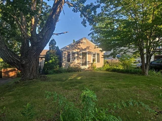 House for sale in Plymouth, Connecticut