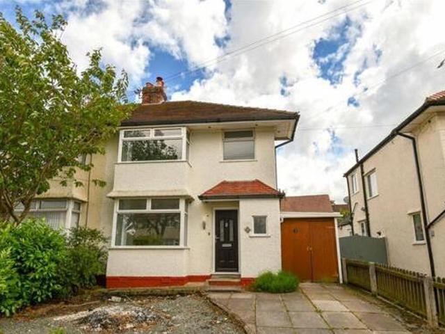 House for sale in Birkenhead