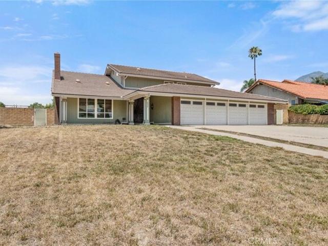 House for sale in Alta Loma, Alta