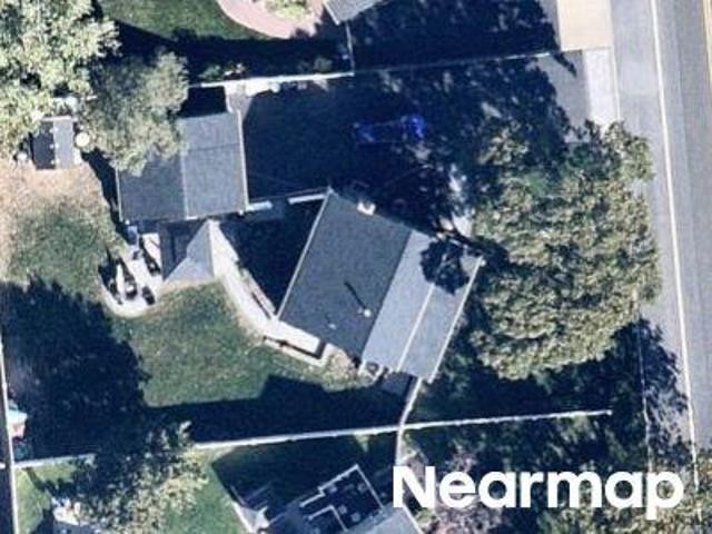 House for sale in Centereach