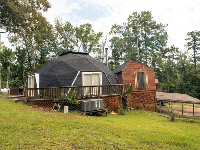 House for sale in Hemphill, Texas