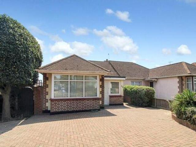House for sale in Alton Barnes, Essex