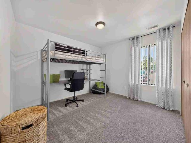 Apartment for rent in Mount Clemens, Michigan