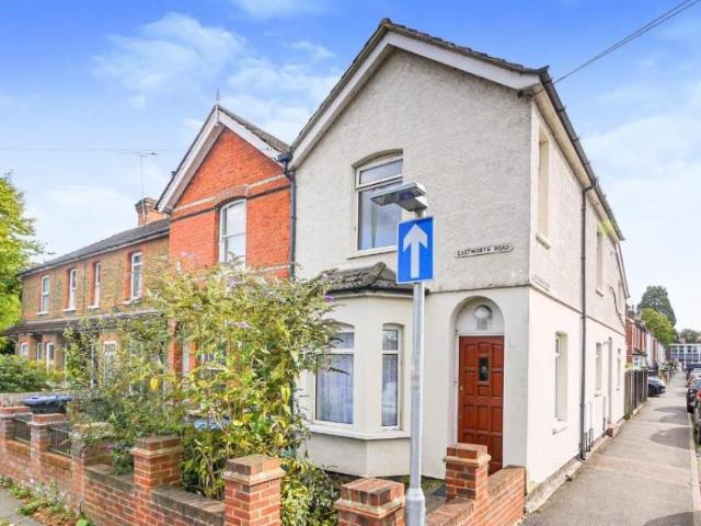 Apartment for rent in Chertsey, Runnymede