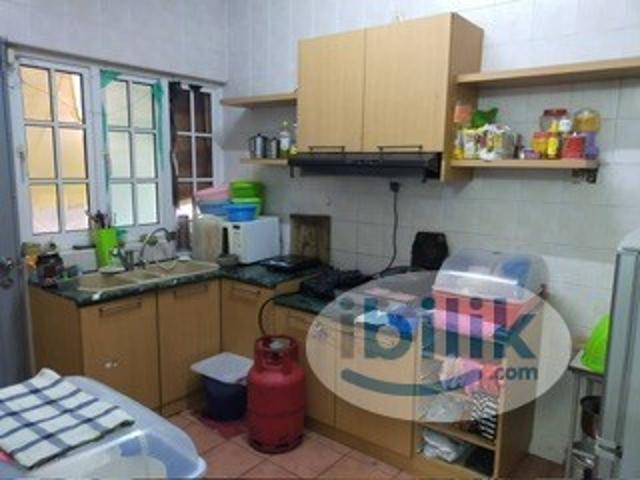 Room for rent in Petaling, Damansara Damai