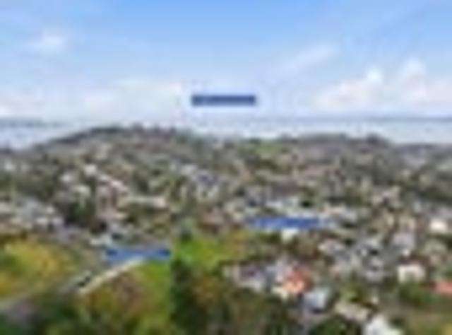 House for sale in Lynfield