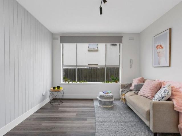 Apartment for rent in Brunswick West, Melbourne