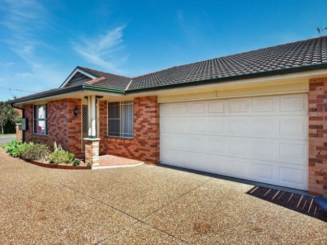 Villa for sale in Long Jetty, New South Wales