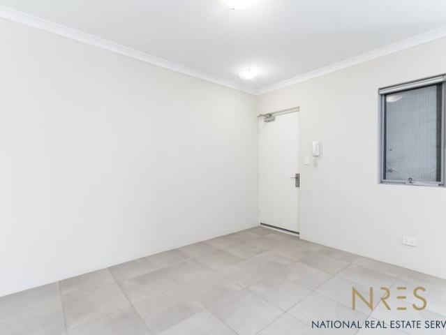Apartment for rent in Cloverdale, City of Belmont
