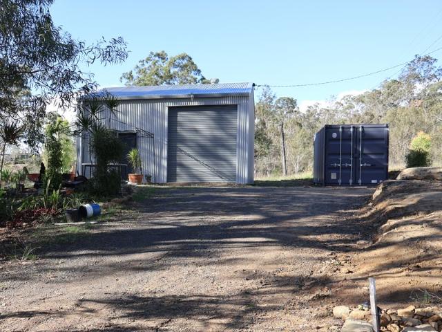 Land for sale in Kooralbyn, Queensland