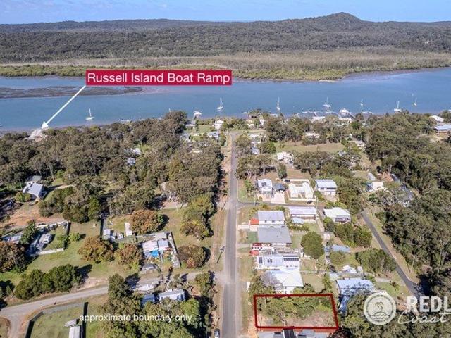 Land for sale in Russell Island, Greater Brisbane