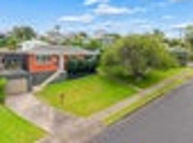 House for sale in Wairau Valley