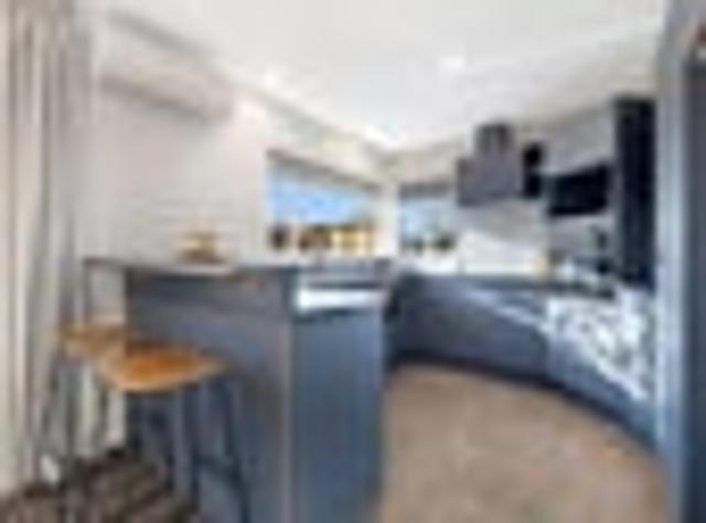 House for sale in Linwood