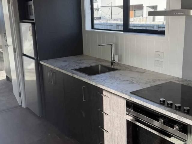 House for rent in Chaslands, Canterbury