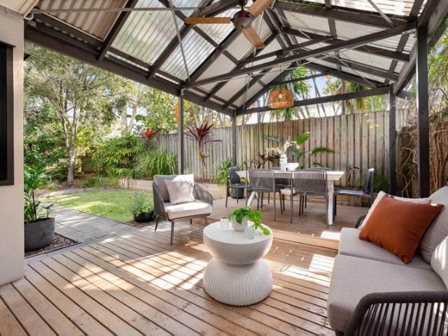 Townhouse for sale in Toombul, Queensland