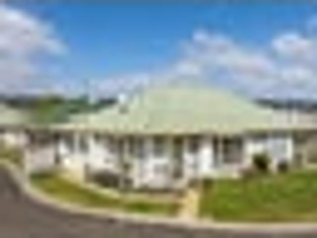 Apartment for sale in Pauatahanui, Wellington