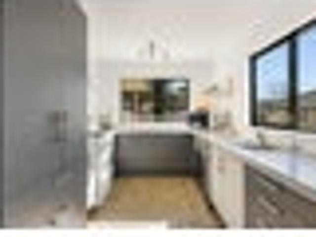 House for sale in Otakou