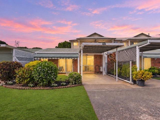 Apartment for sale in Cranbrook, Townsville