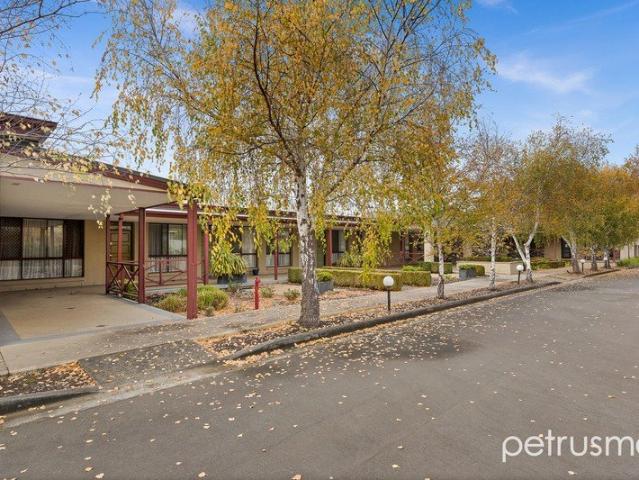 Apartment for sale in New Norfolk, Tasmania
