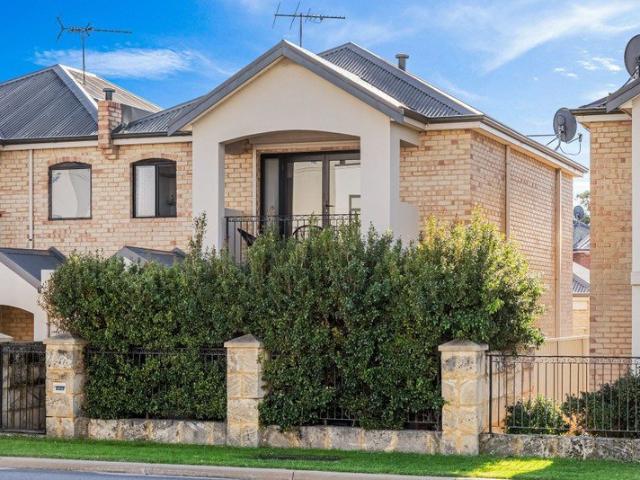 Townhouse for sale in Hamilton Hill, Western Australia