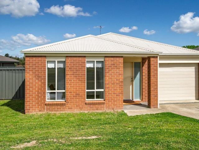 House for sale in Springdale Heights, Albury