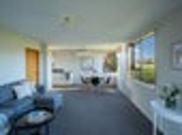 House for sale in Otakou