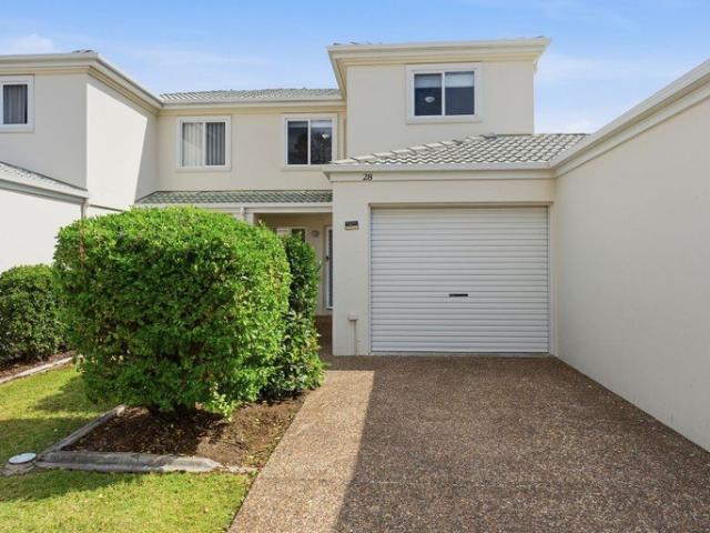 Townhouse for sale in Toombul, Queensland