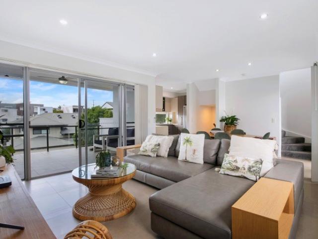 Townhouse for sale in Toombul, Queensland
