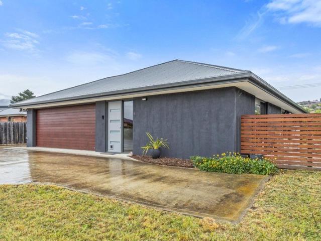 House for sale in Old Beach, Hobart