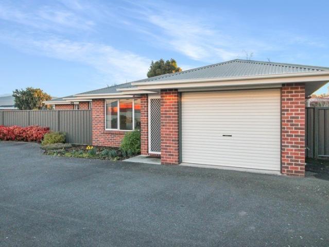 Villa for sale in Latrobe, Tasmania