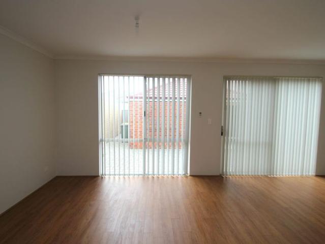 House for rent in Piara Waters, Western Australia