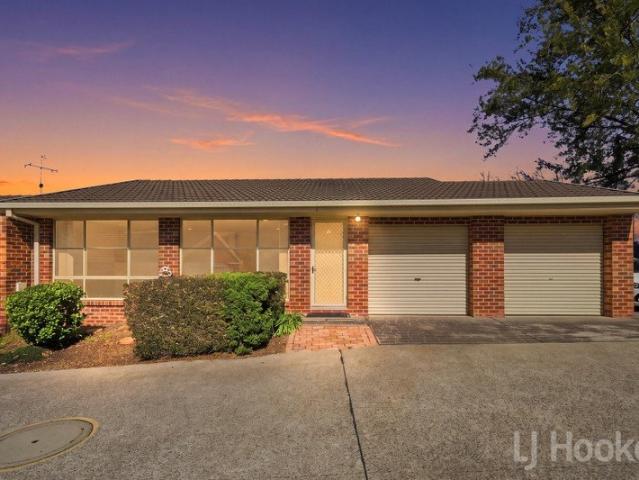 Townhouse for sale in Queanbeyan, New South Wales