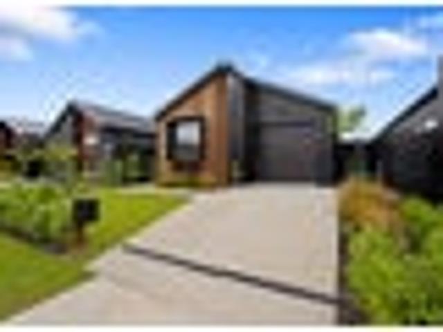 House for sale in Otakou