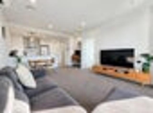 Apartment for sale in Three Kings, Oroua County
